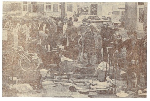 Marchés aux puces. Marchés aux puces.